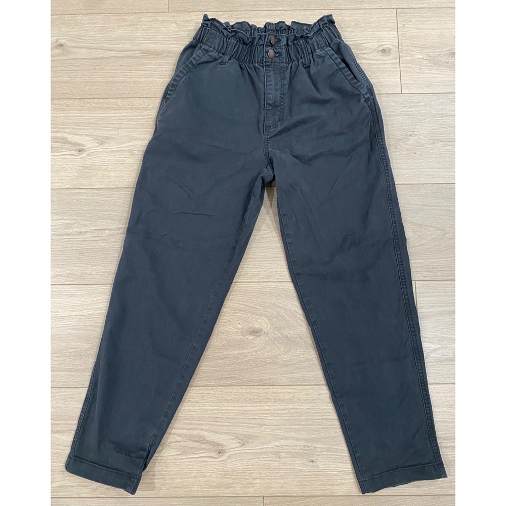 Universal Thread Paper-bag Waisted Pants